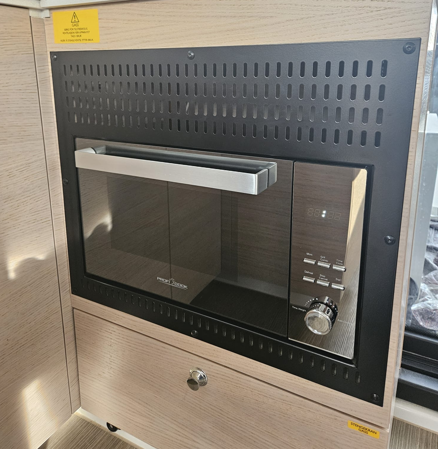 Microwave